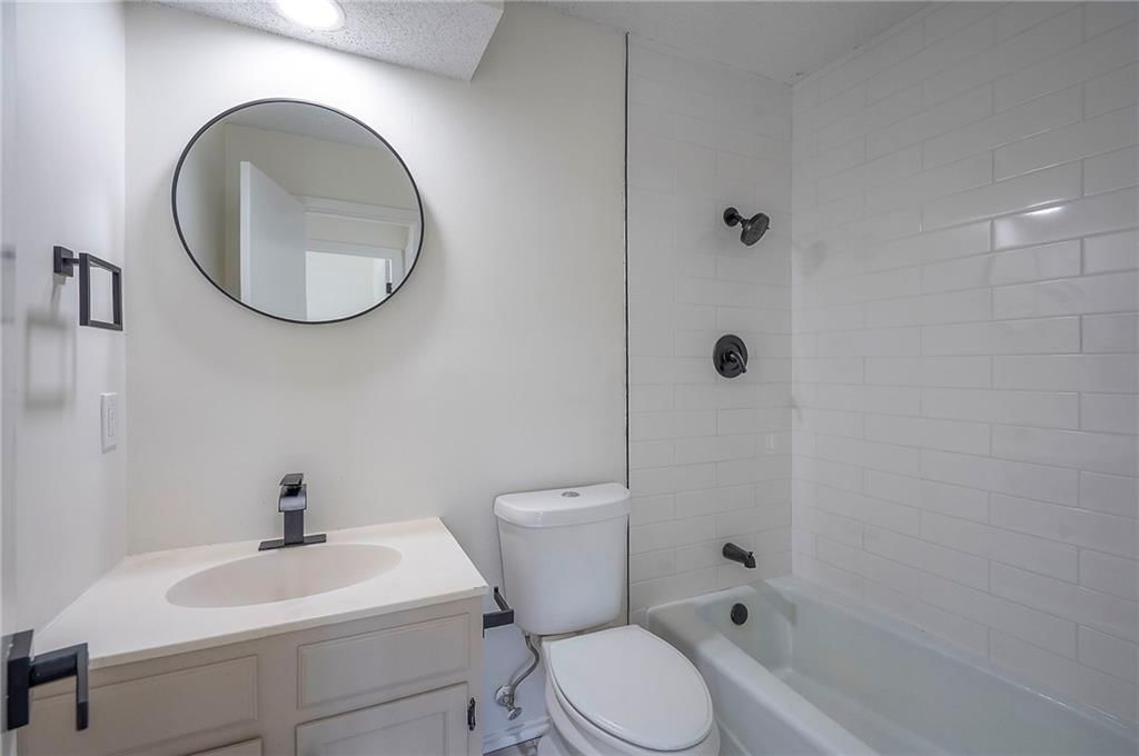 12908 W 108th Street — photo 23