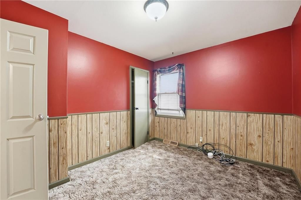 7806 NE 57th Street — photo 17