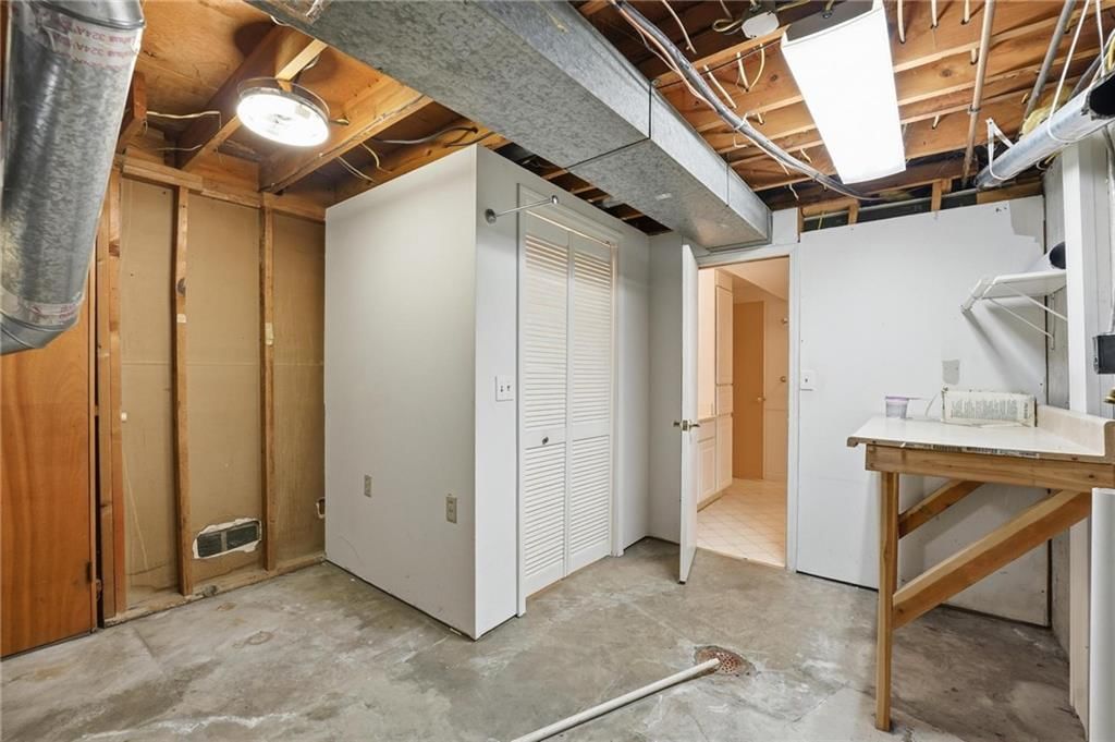 7806 NE 57th Street — photo 31