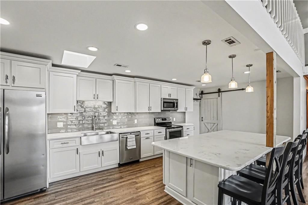 13319 Darlin Drive — photo 9
