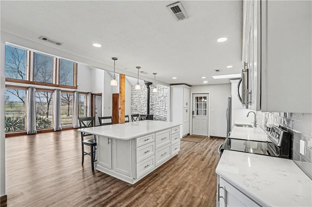 13319 Darlin Drive — photo 10