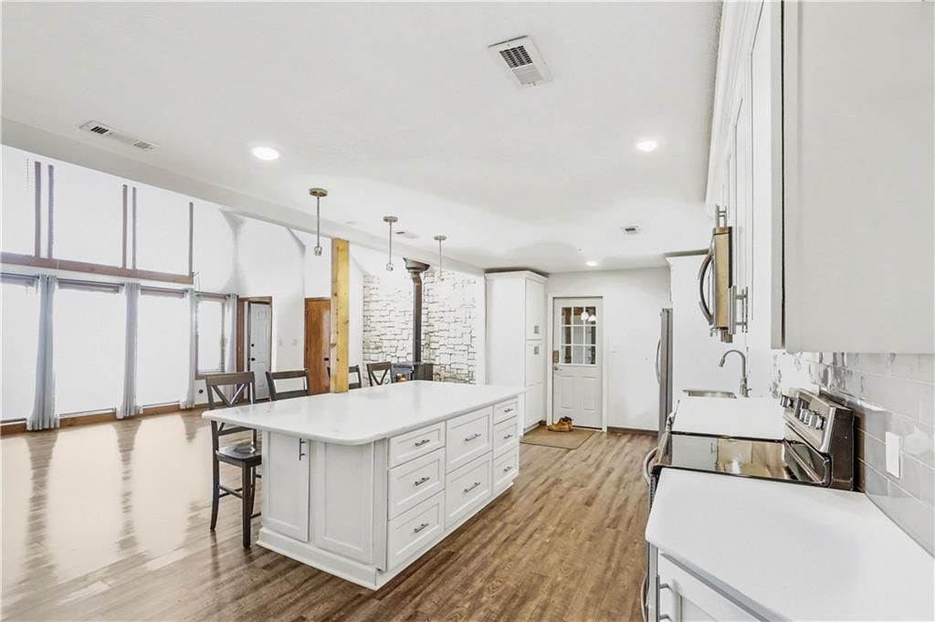 13319 Darlin Drive — photo 11