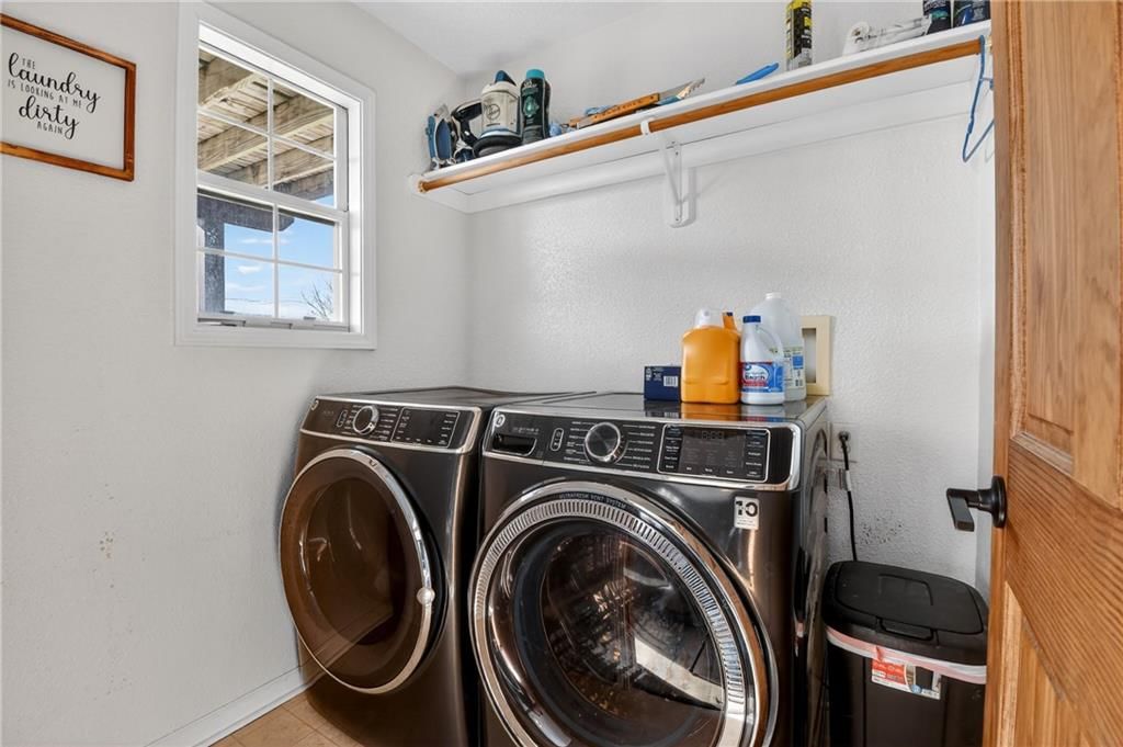 714 S Sunset Lane — photo 34