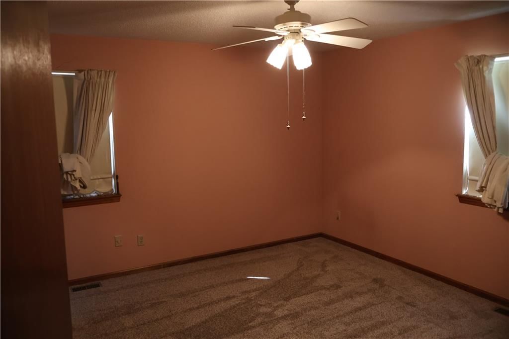 3111 Kensington Avenue — photo 25