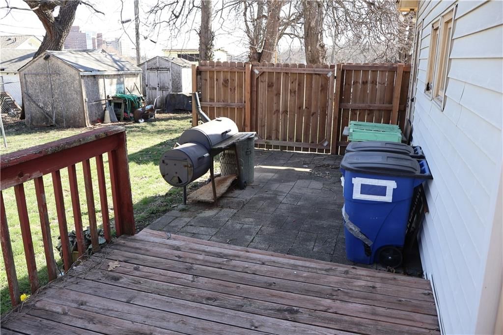 3111 Kensington Avenue — photo 36