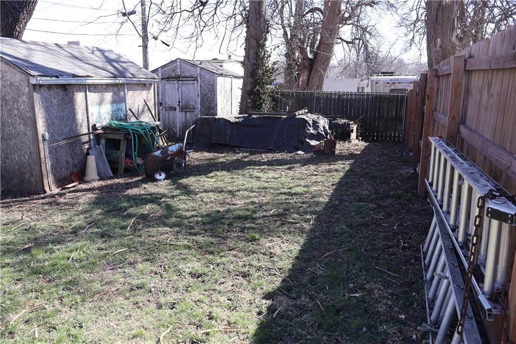 3111 Kensington Avenue — photo 37
