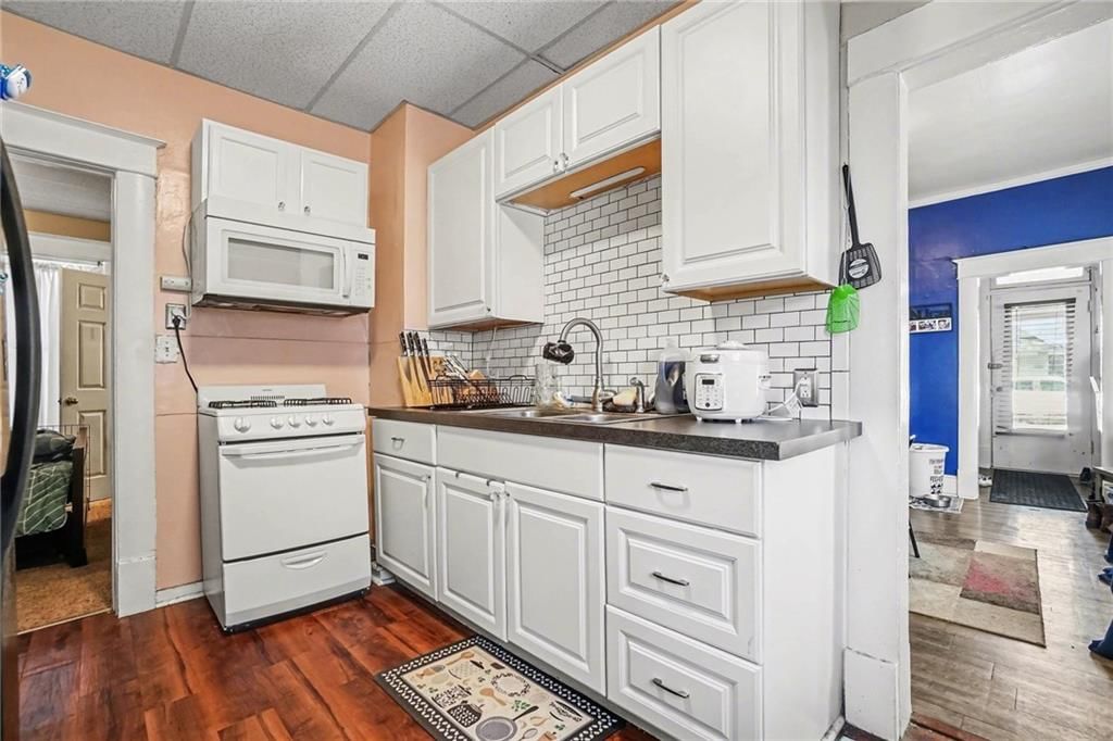 2618 Sacramento Street — photo 11