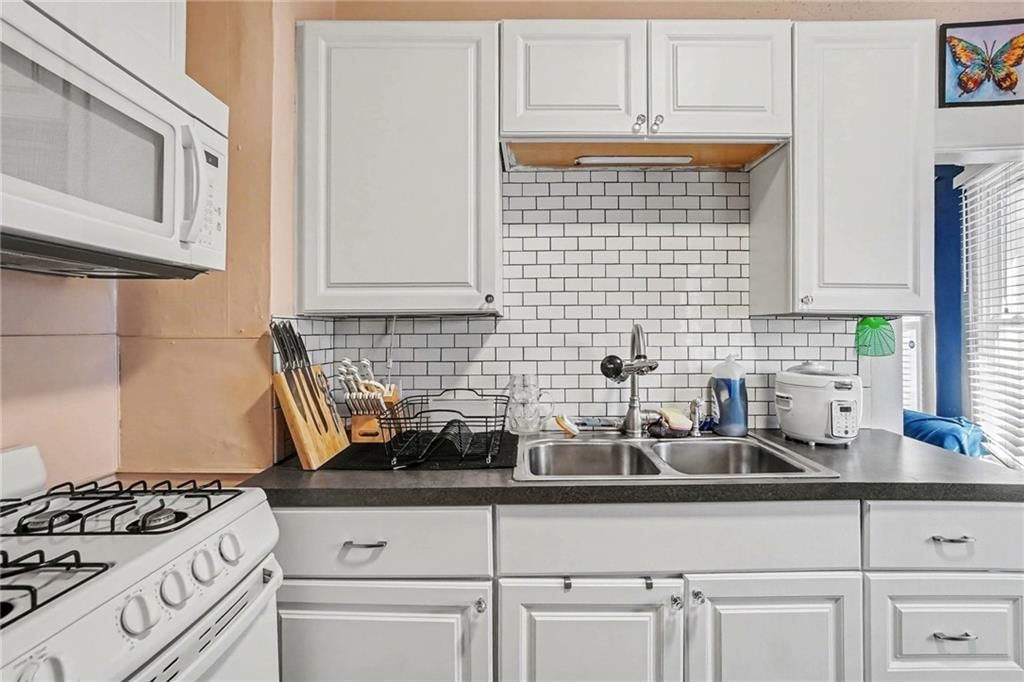 2618 Sacramento Street — photo 14