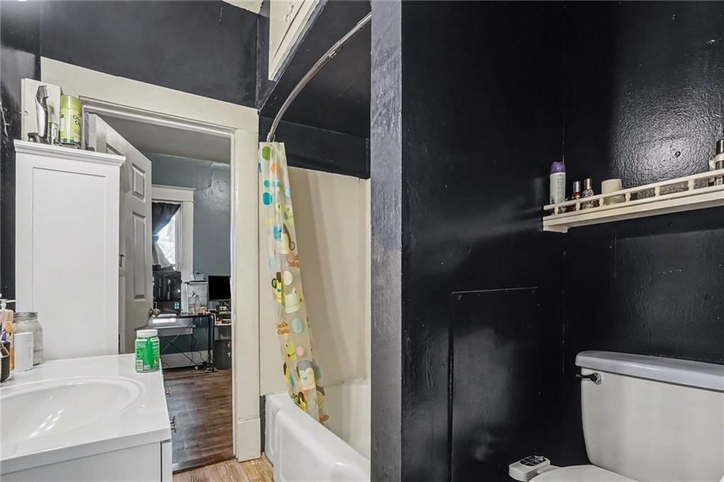 2618 Sacramento Street — photo 17