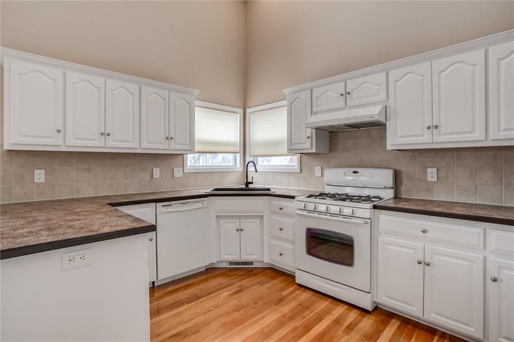 4011 NE 82nd Street — photo 10