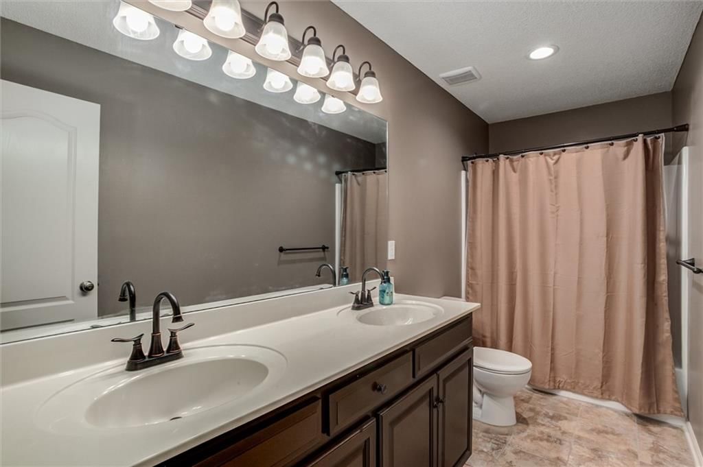 4011 NE 82nd Street — photo 18