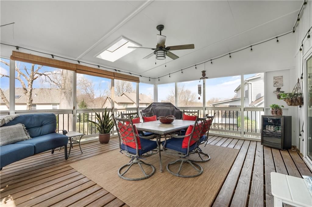 8410 Greenwood Circle — photo 28