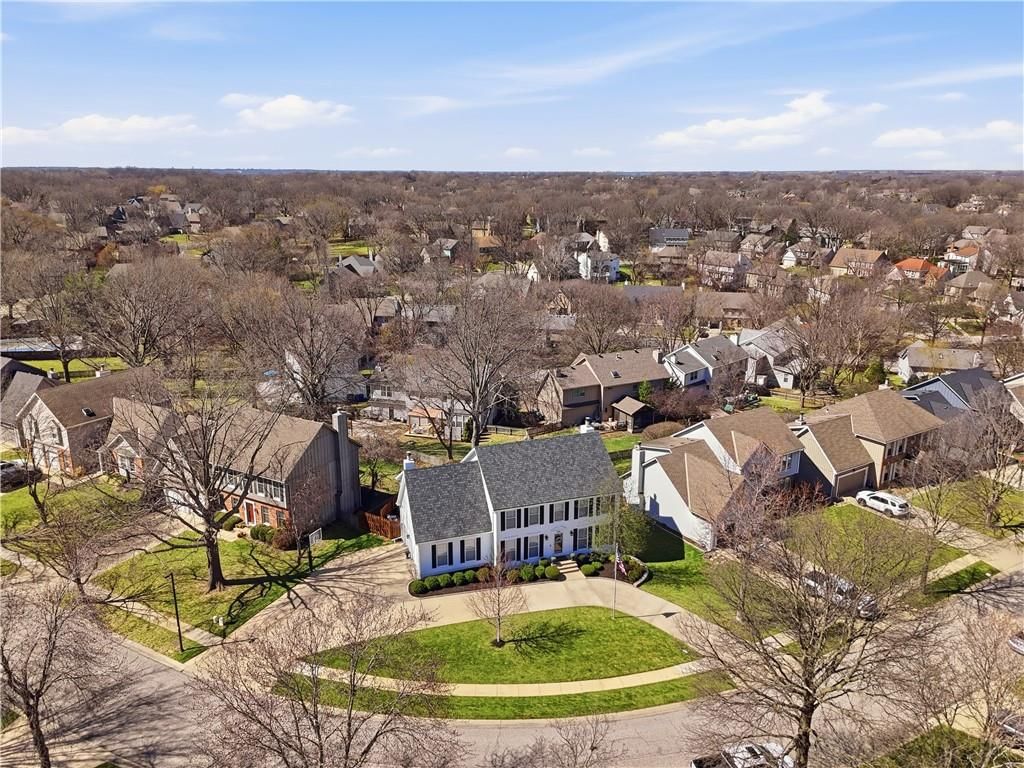 8410 Greenwood Circle — photo 32