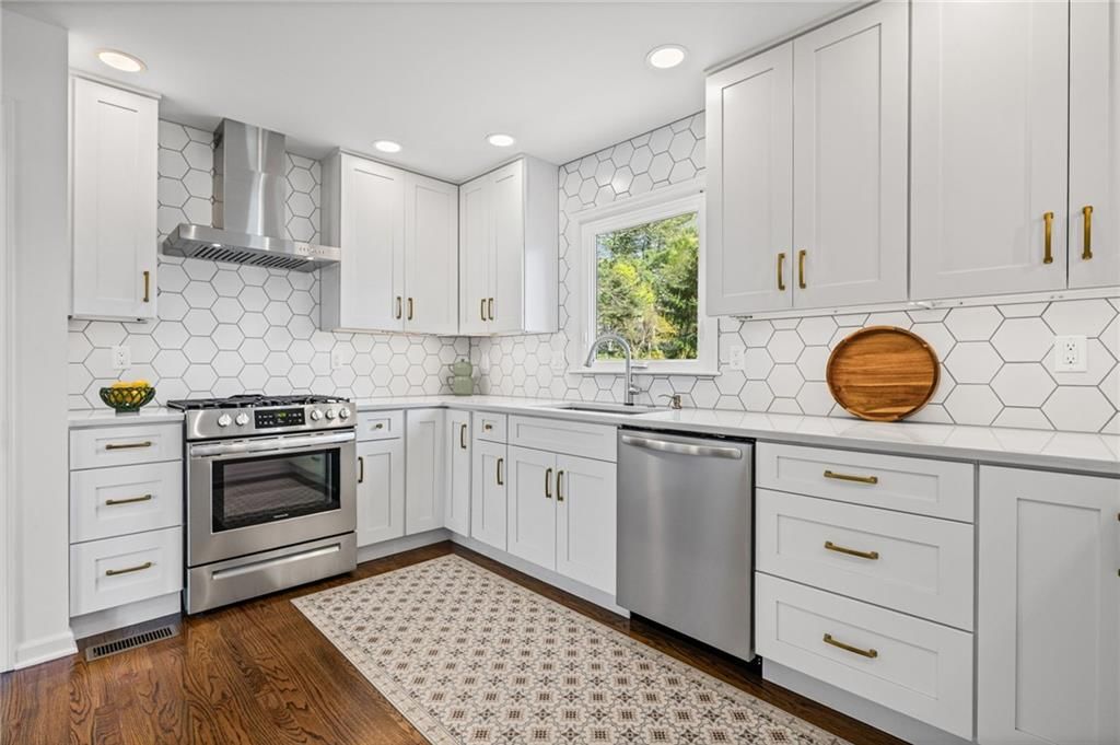4509 W 93rd Street — photo 11