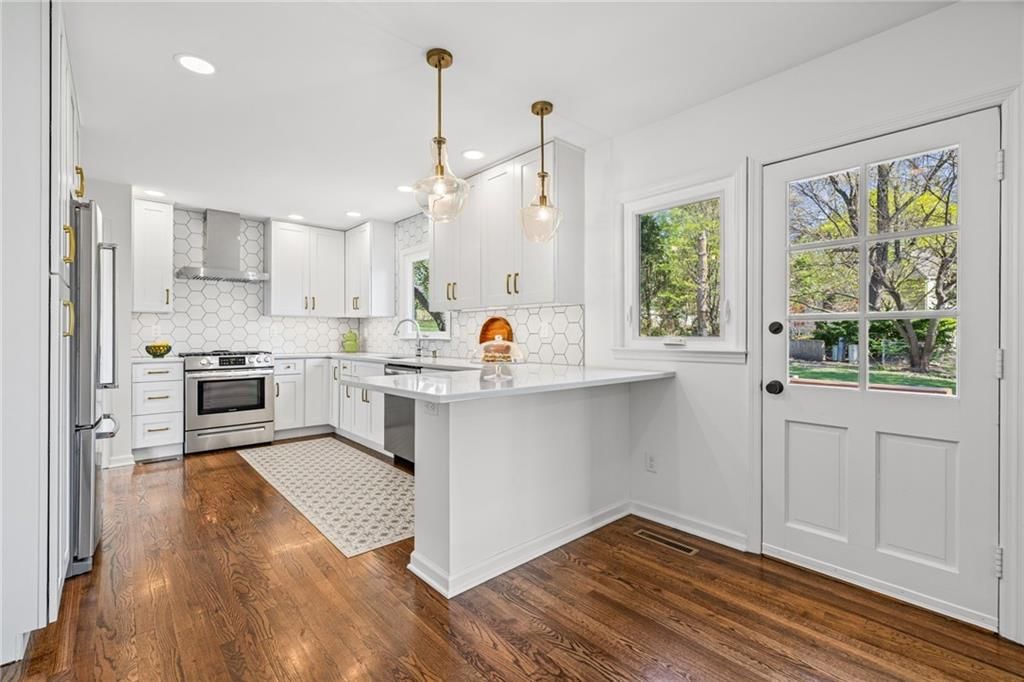 4509 W 93rd Street — photo 13