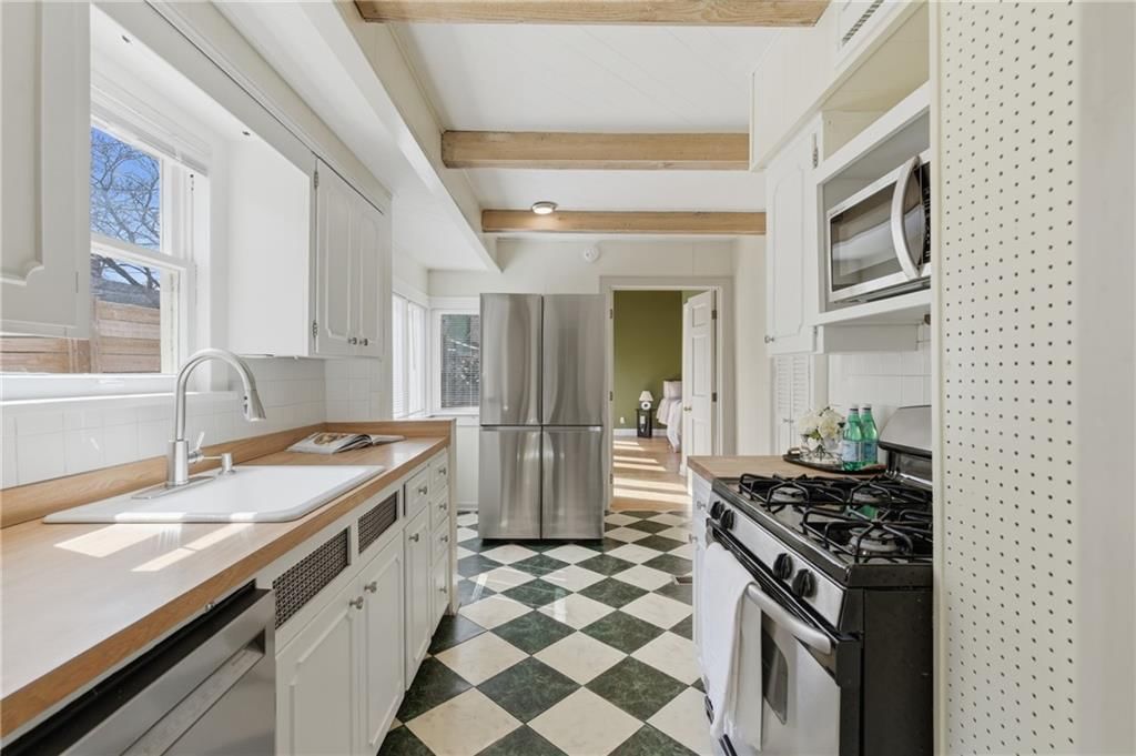 4734 Holly Street — photo 11