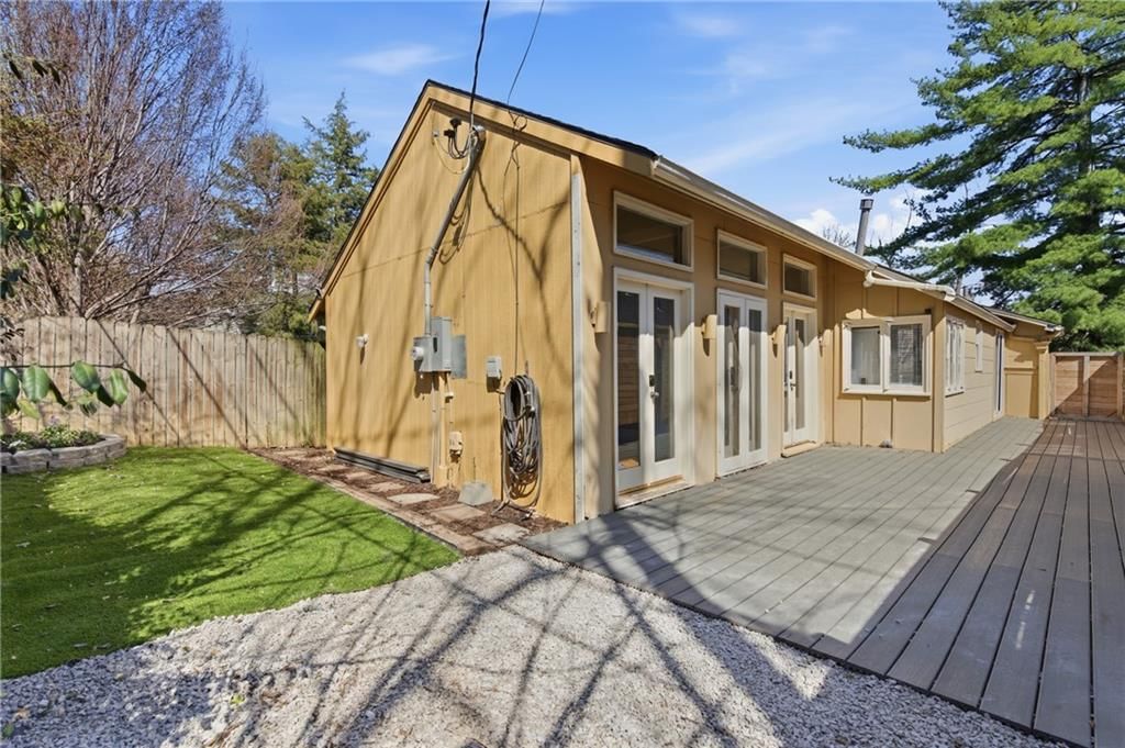4734 Holly Street — photo 24