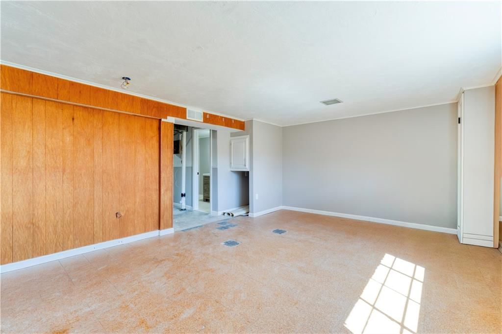 1409 E 108th Street — photo 24