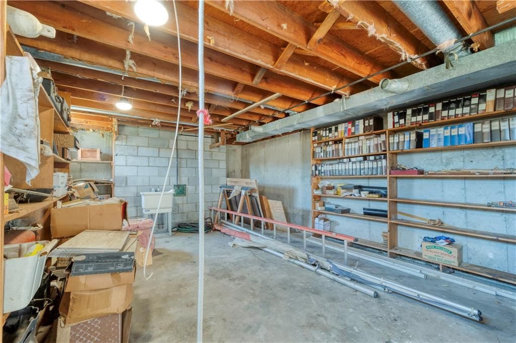 1409 E 108th Street — photo 30