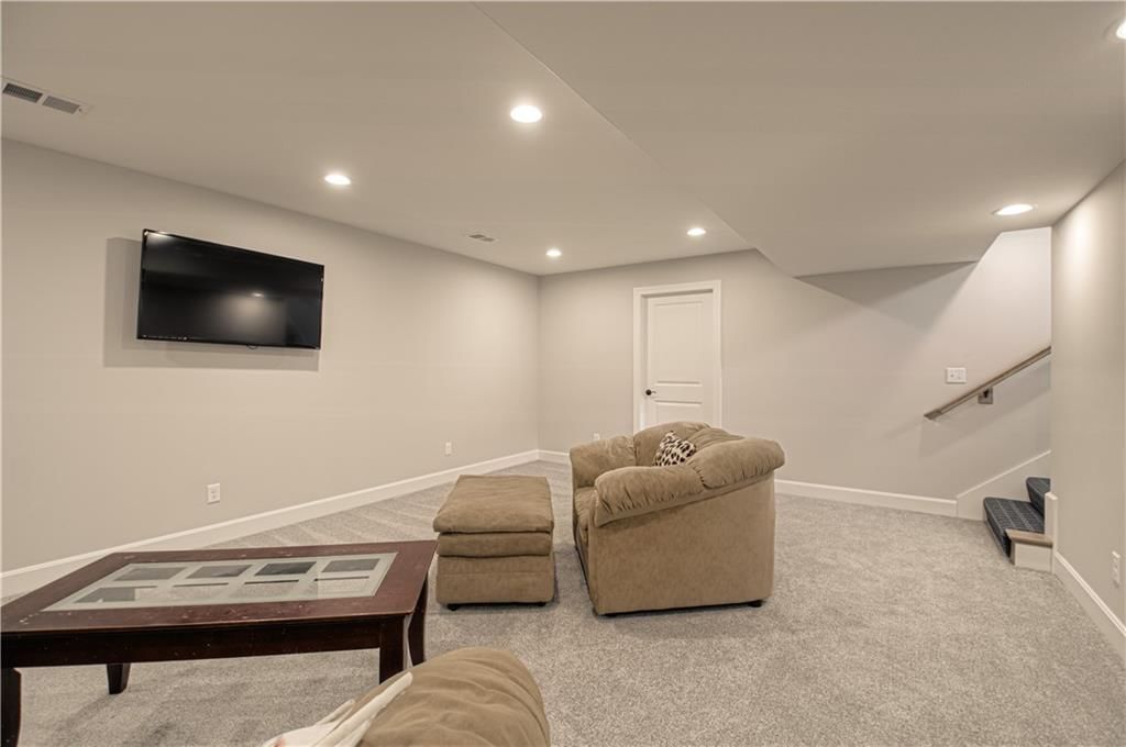 21045 W 225th Terrace — photo 32