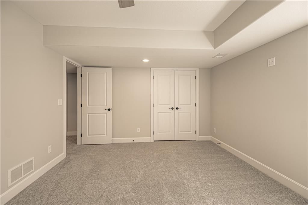 21045 W 225th Terrace — photo 34