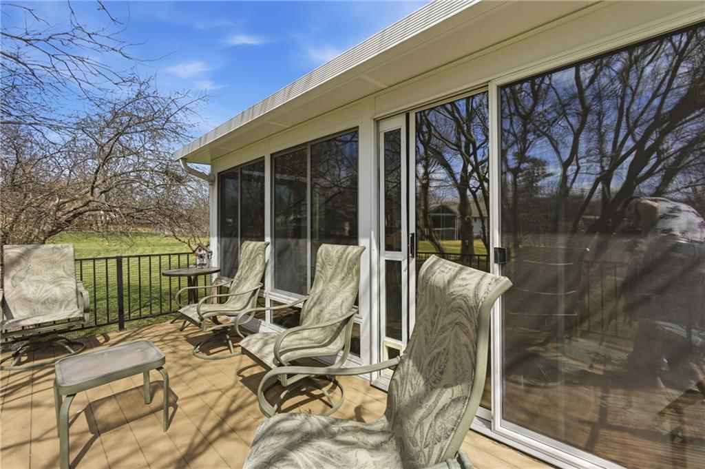 6906 N BELLEFONTAINE Avenue — photo 31