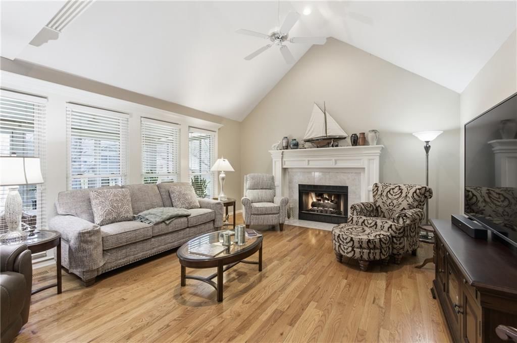 6906 N BELLEFONTAINE Avenue — photo 37