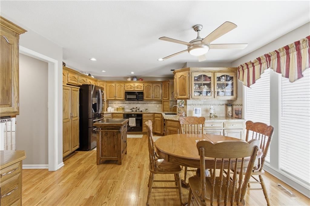6906 N BELLEFONTAINE Avenue — photo 38
