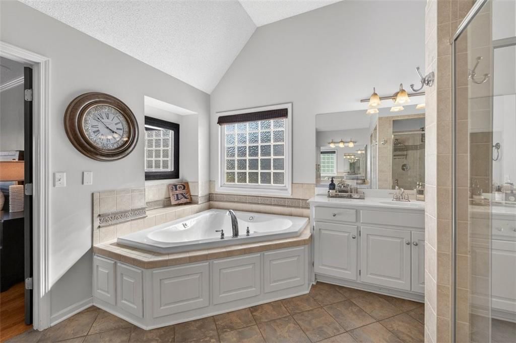 2612 SW Wintercreek Drive — photo 38
