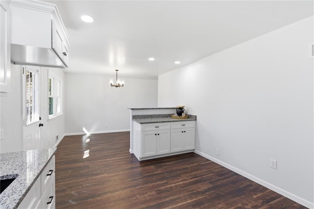 2425 NE 38th Street — photo 13