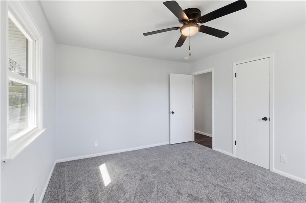 2425 NE 38th Street — photo 21