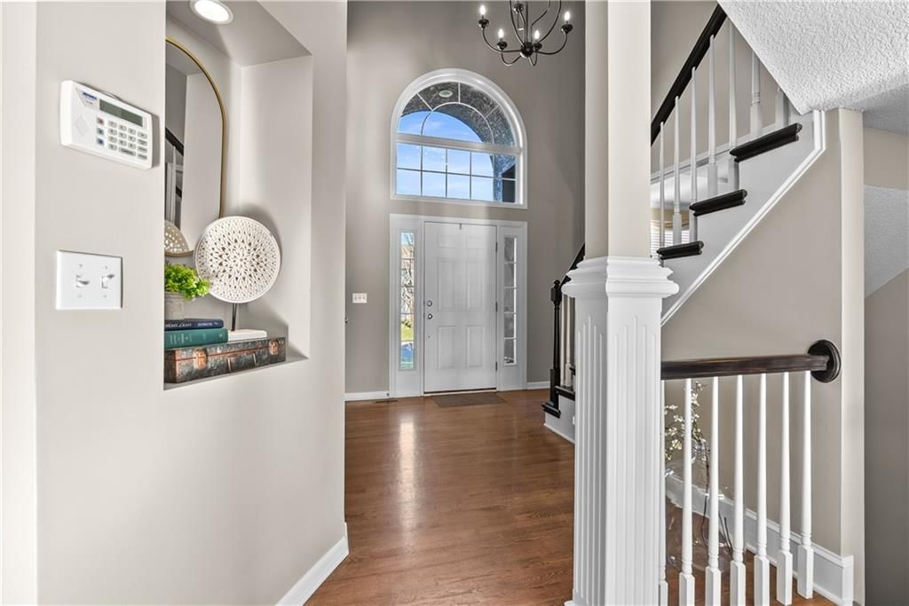 5929 NE Hidden Valley Drive — photo 4