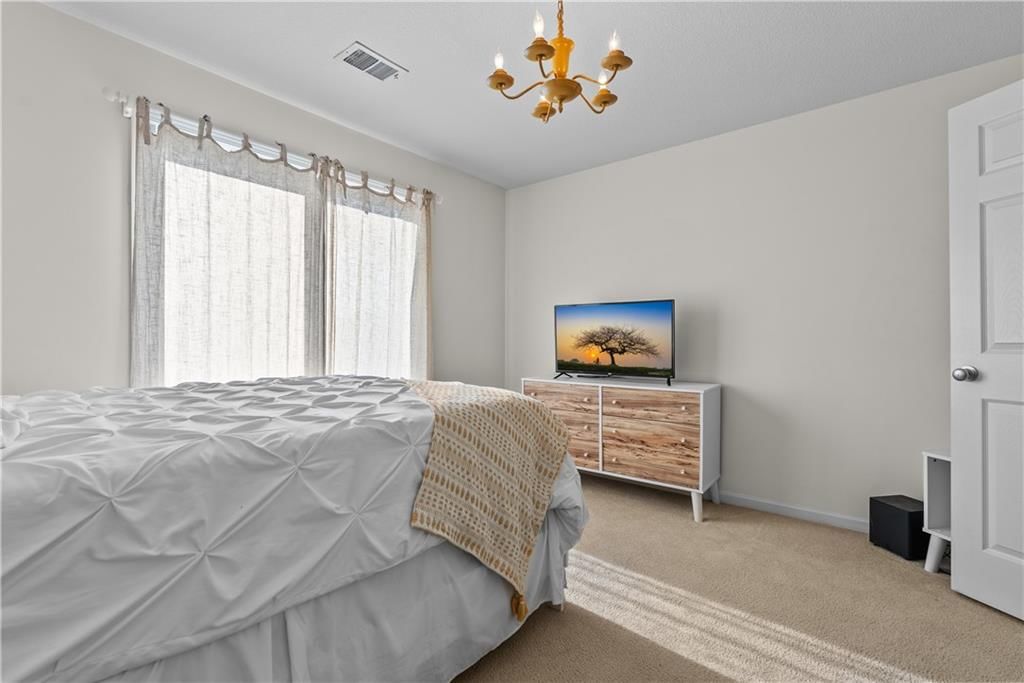 5929 NE Hidden Valley Drive — photo 32