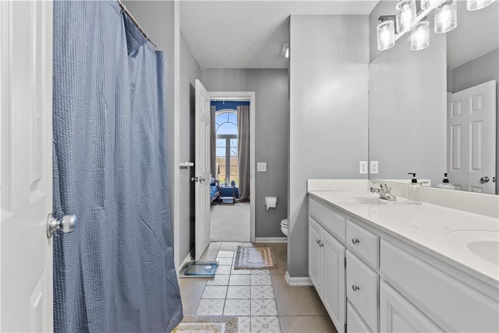 5929 NE Hidden Valley Drive — photo 37