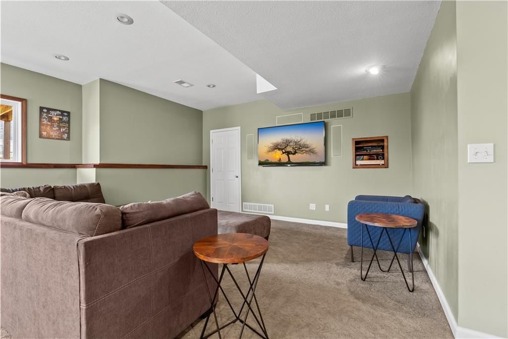 5929 NE Hidden Valley Drive — photo 42
