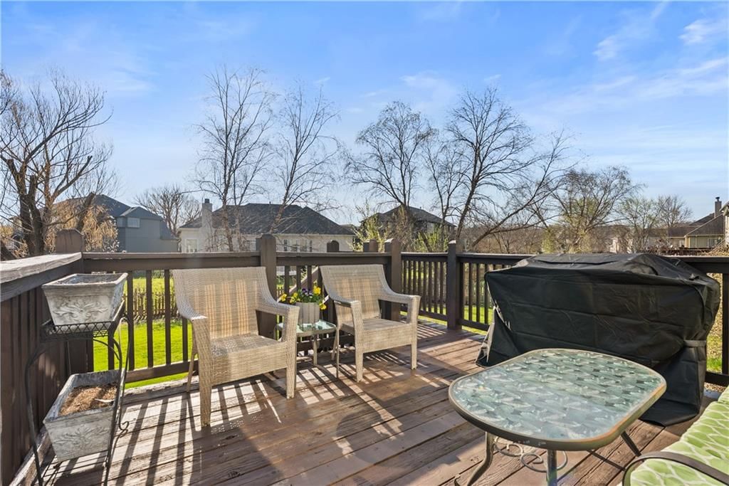 5929 NE Hidden Valley Drive — photo 48