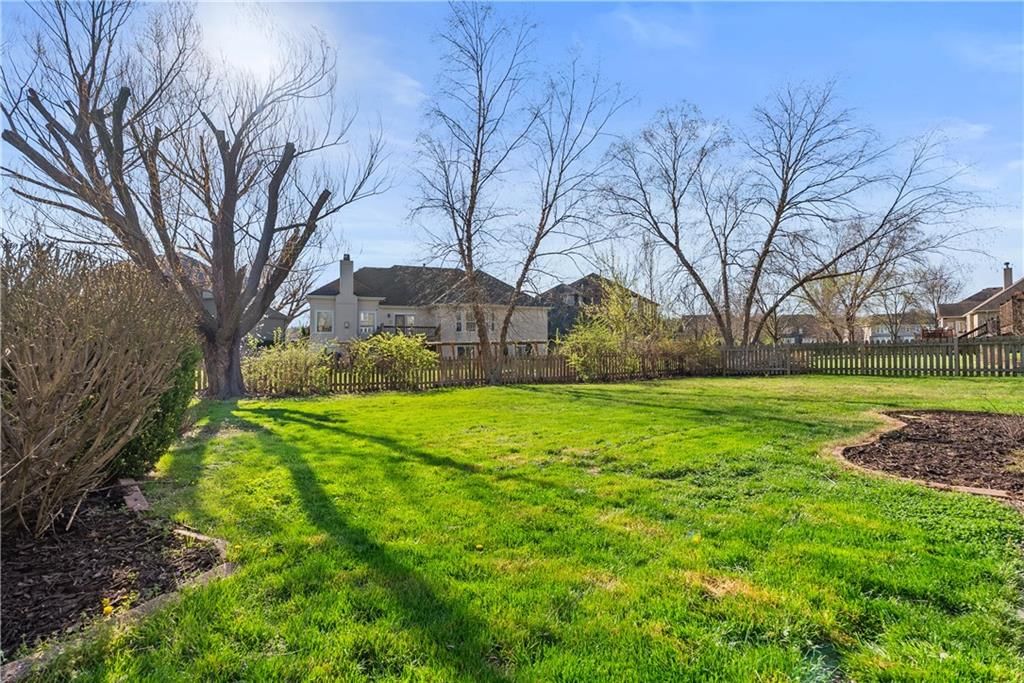 5929 NE Hidden Valley Drive — photo 50