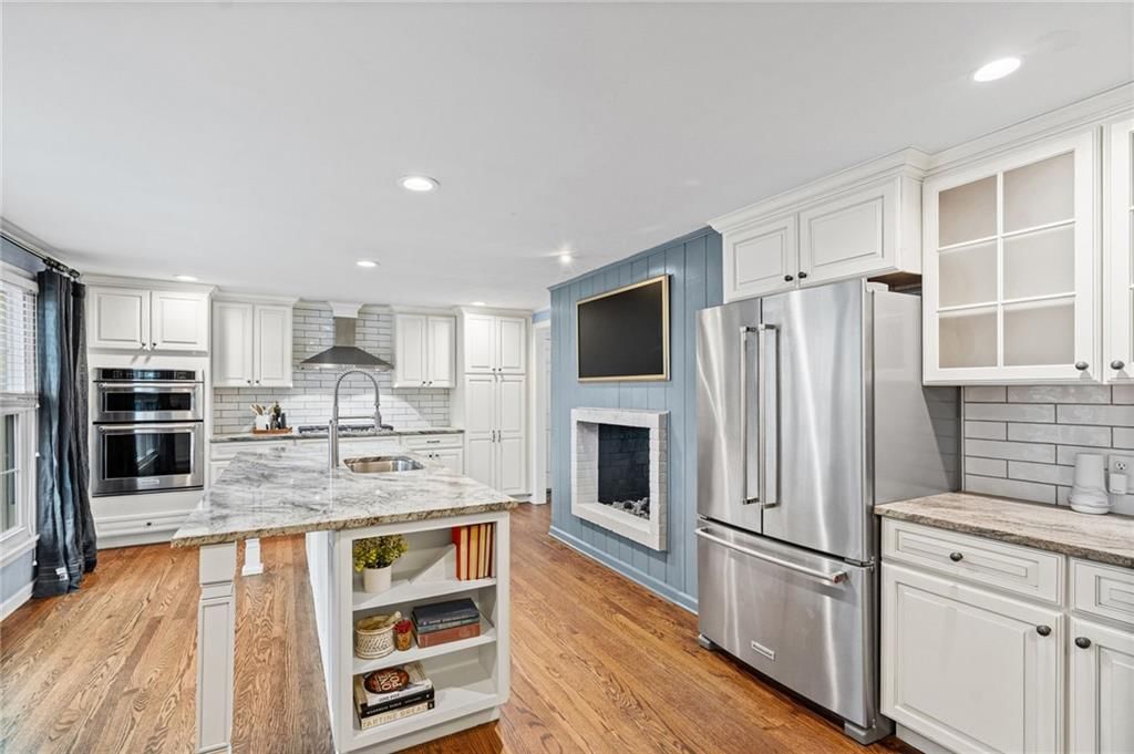 8345 Reinhardt Street — photo 4