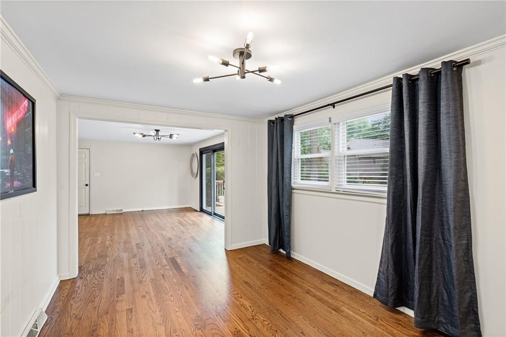 8345 Reinhardt Street — photo 11