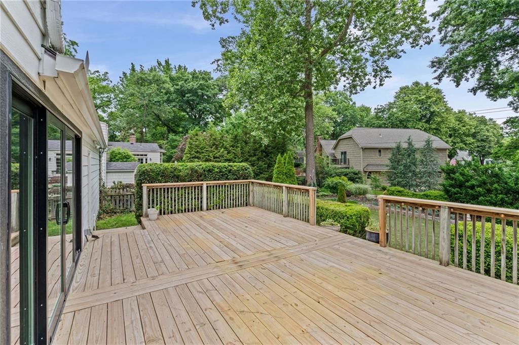 8345 Reinhardt Street — photo 29