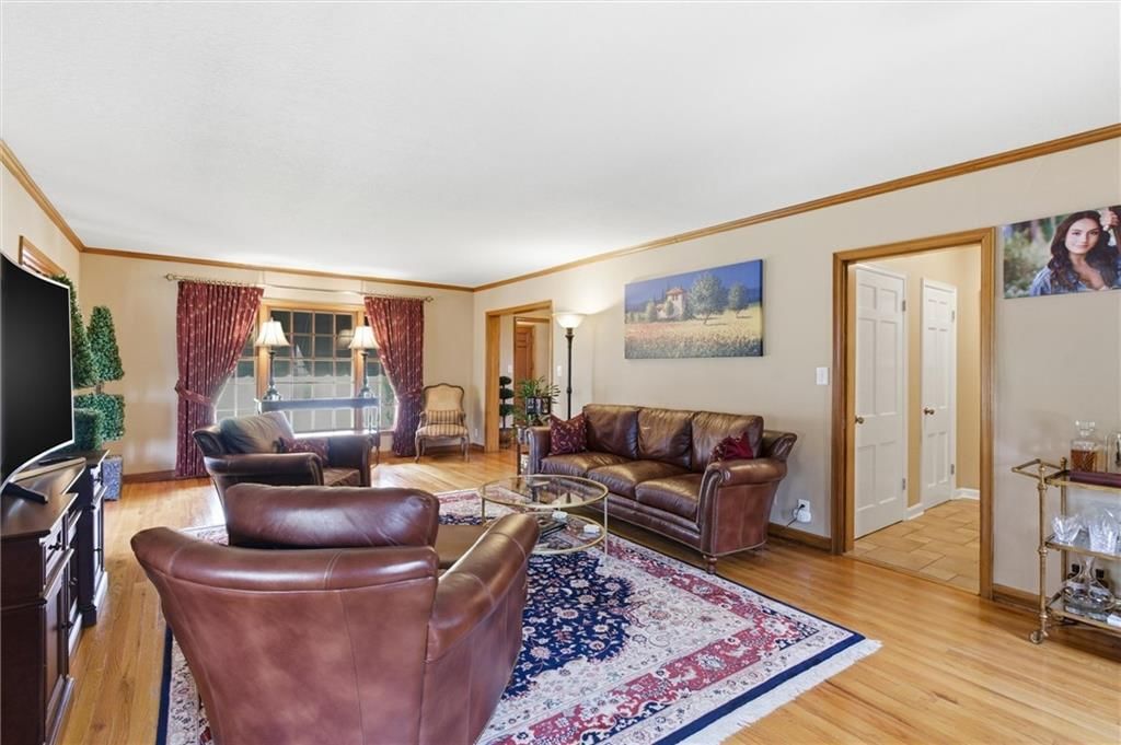 1200 W 70th Terrace — photo 9