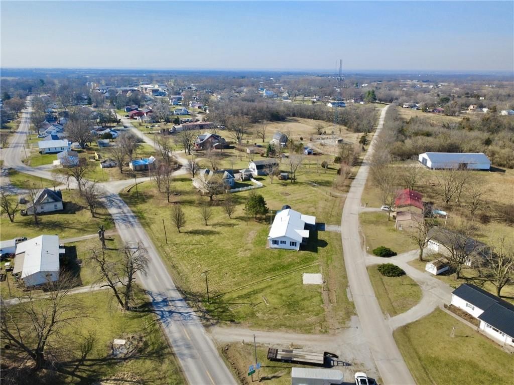 105 E Old Highway 6 N/A — photo 9