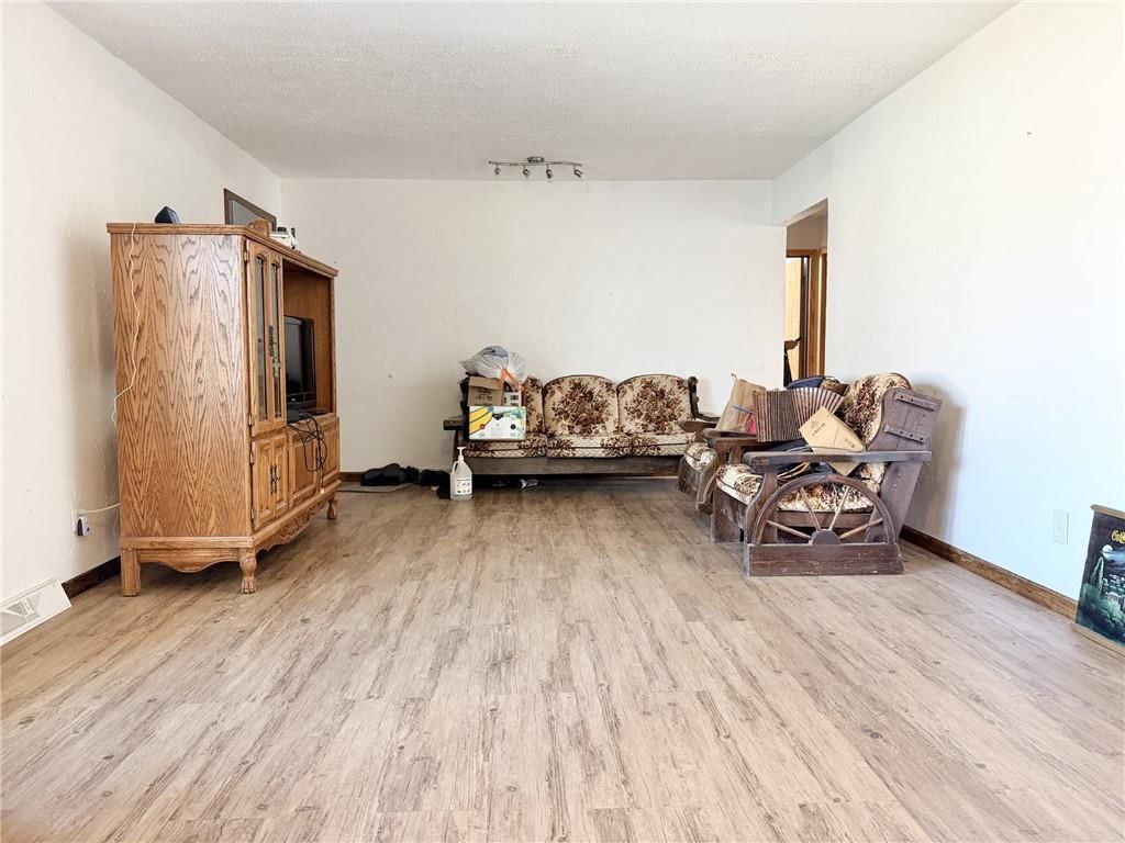 105 E Old Highway 6 N/A — photo 11