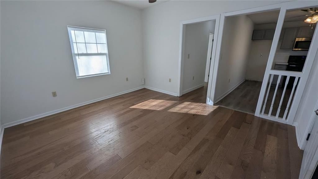 2510 Everett Avenue — photo 12