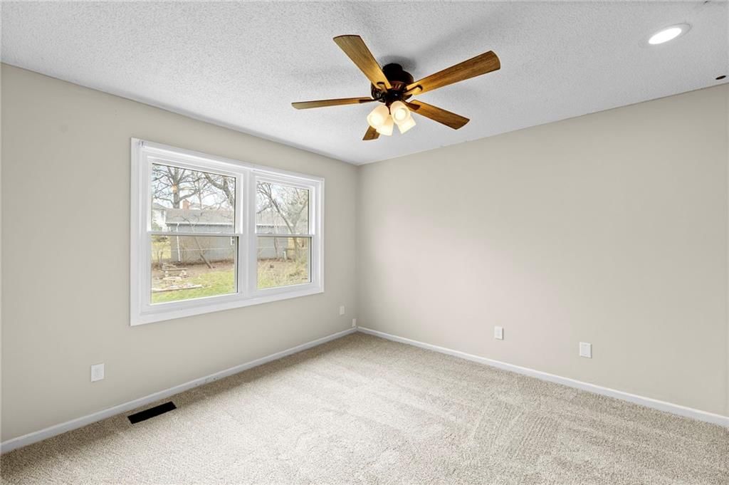 7611 Westgate Street — photo 15