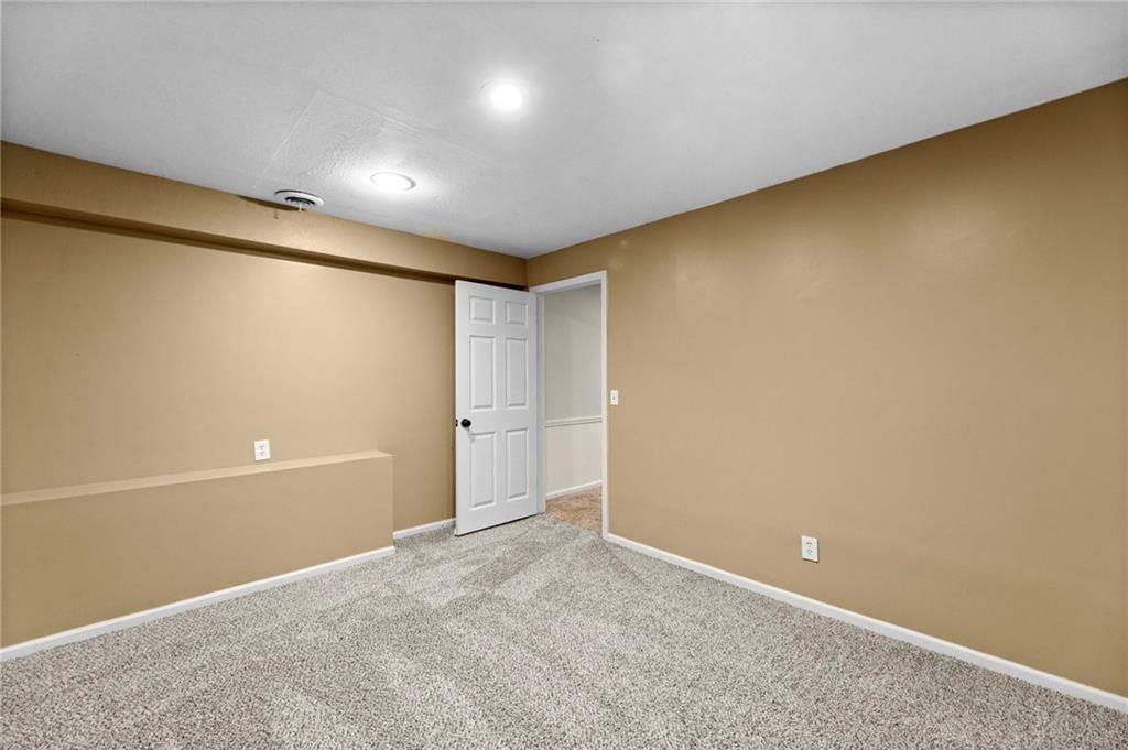7611 Westgate Street — photo 23