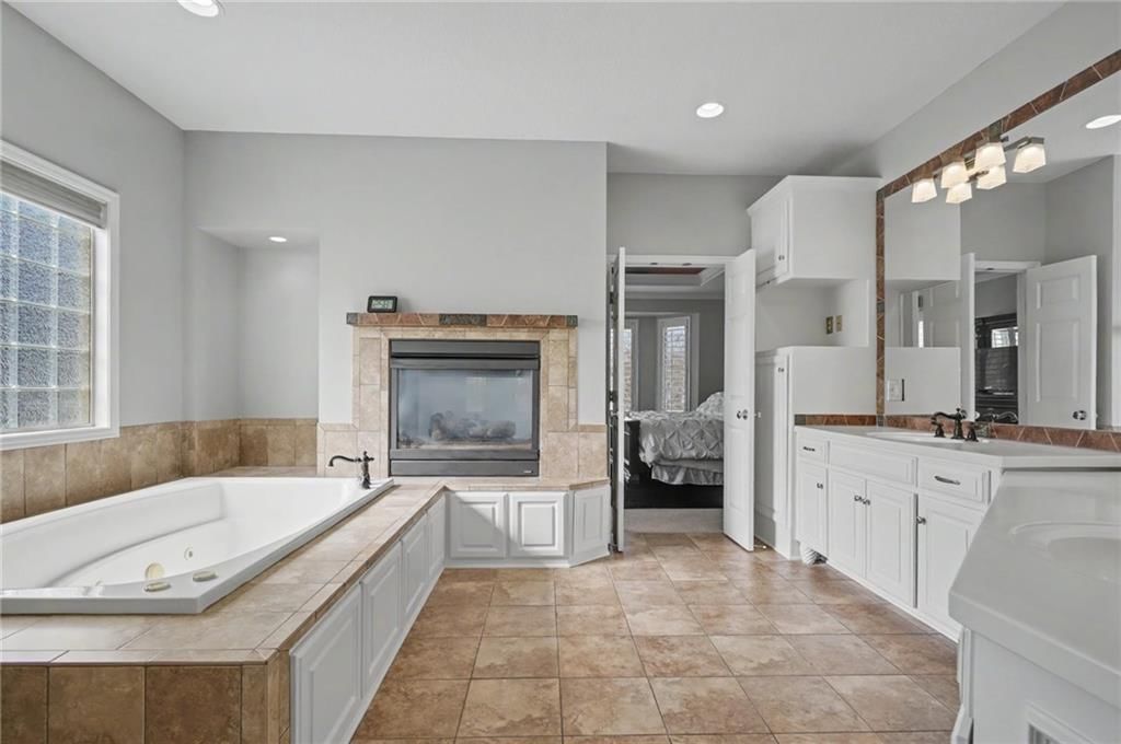 20606 W 88th Terrace — photo 29