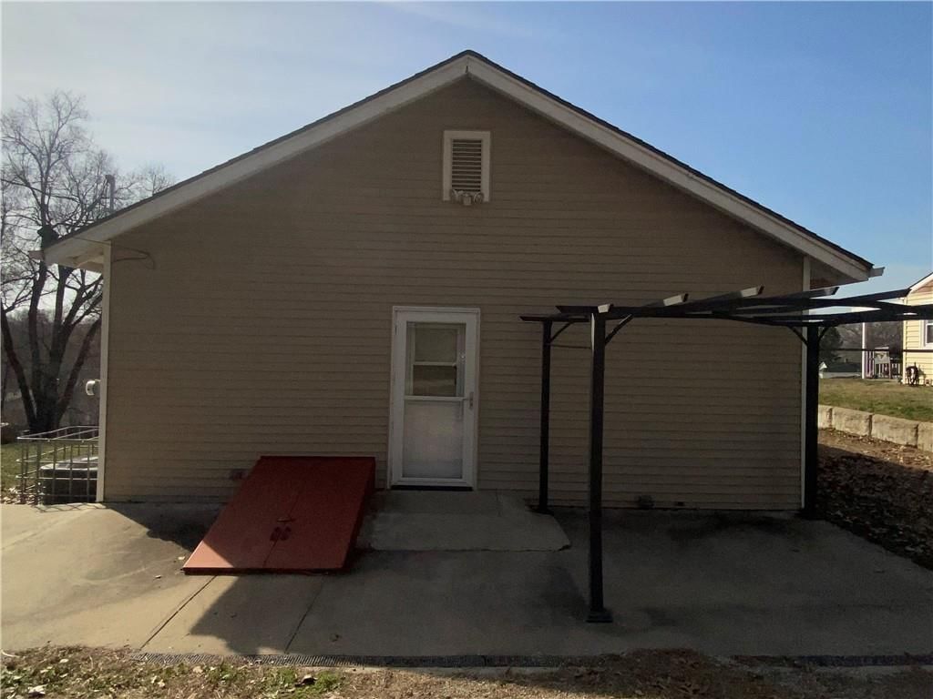 2301 Atchison Street — photo 4