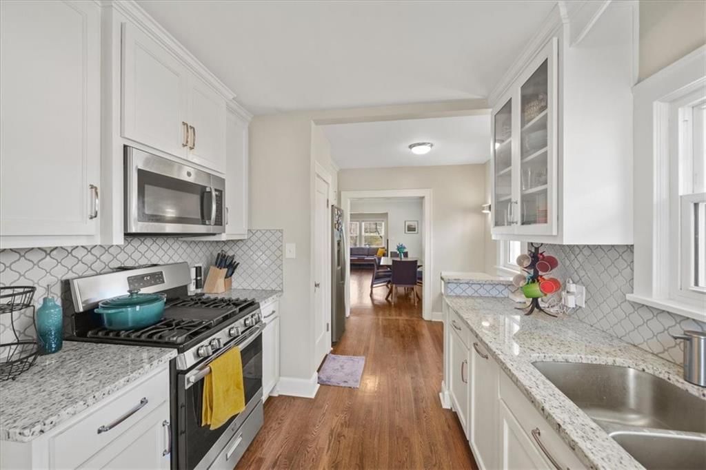 645 E 62nd Street — photo 10