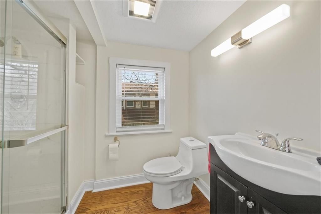 645 E 62nd Street — photo 16